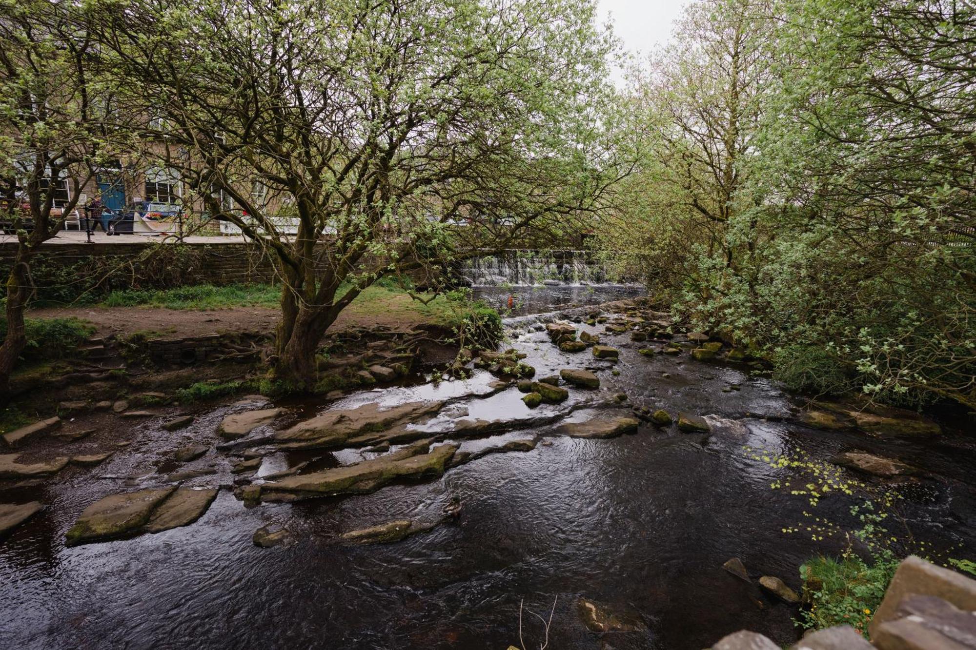 Swan House Villa Huddersfield Ruang foto